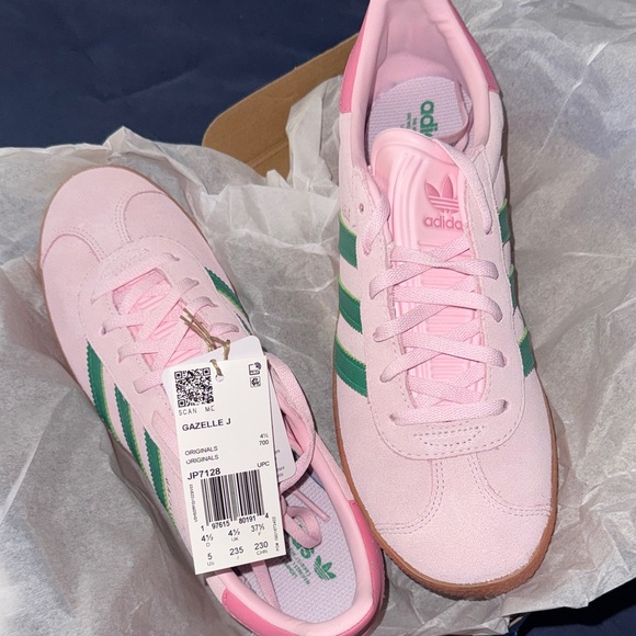 adidas Shoes - Brand new adidas Pink Sneakers with Green Three-Stripes size 5